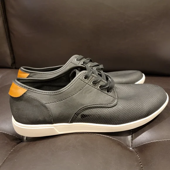 Steve Madden shoes size 12 Steve Madden Girls Shoes Unisex-Child Maxima Sneaker Big Kid  main image 4